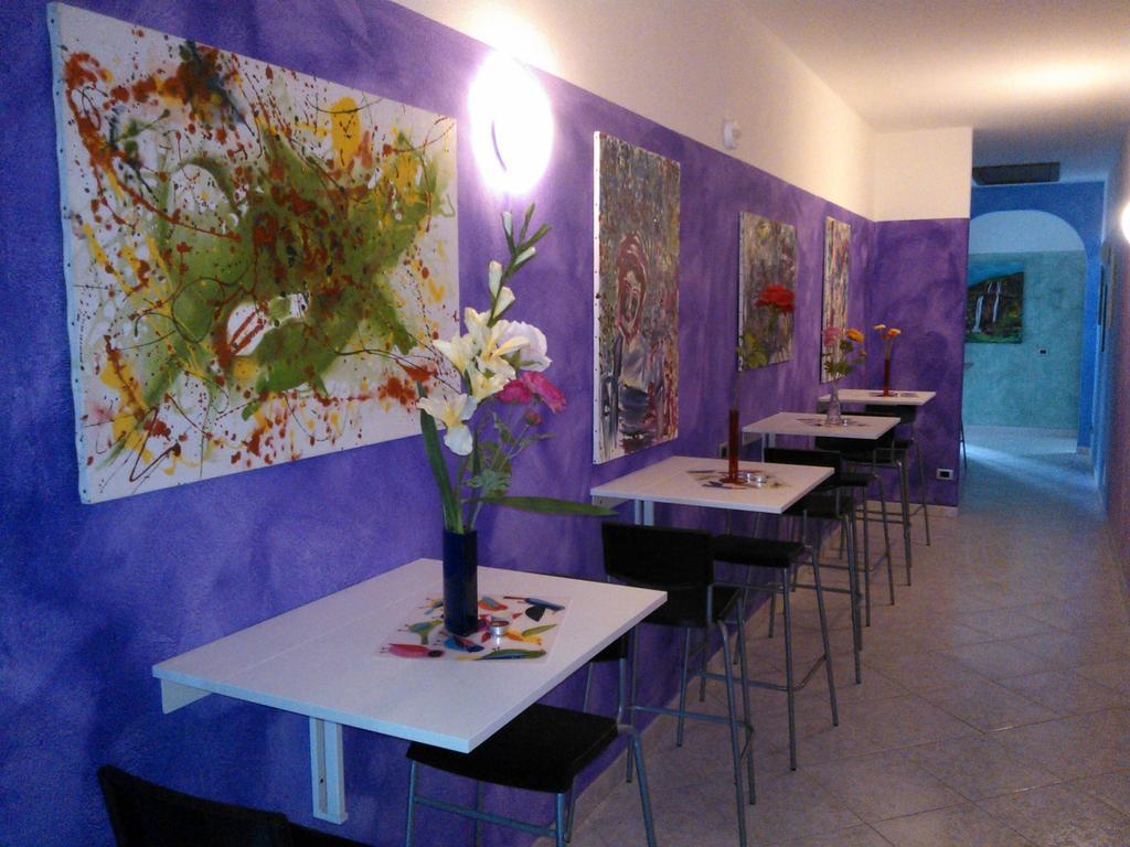Affittacamere Valchiavenna - Foresteria Lombarda Con Parcheggio Privato Sul Posto! Apprezzata Gestione Familiare Dal 2012, Qualita-Prezzo Top! "Guest-House With Private Parking On Site! Appreciated Family Management Since 2012, Quality-Price Top!" Luaran gambar