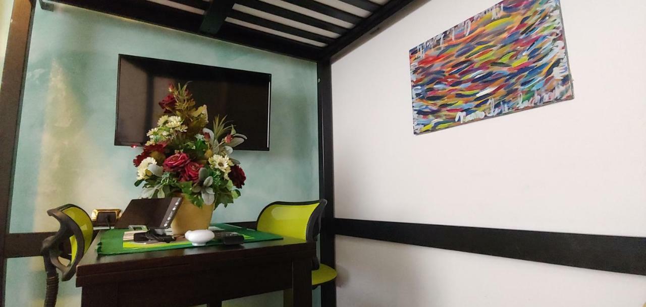 Affittacamere Valchiavenna - Foresteria Lombarda Con Parcheggio Privato Sul Posto! Apprezzata Gestione Familiare Dal 2012, Qualita-Prezzo Top! "Guest-House With Private Parking On Site! Appreciated Family Management Since 2012, Quality-Price Top!" Luaran gambar